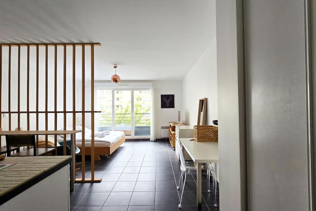 Bnbgones - Le Cosy Saint Louis - Metro Jean Mace Et Saxe Gambetta Lyon Buitenkant foto